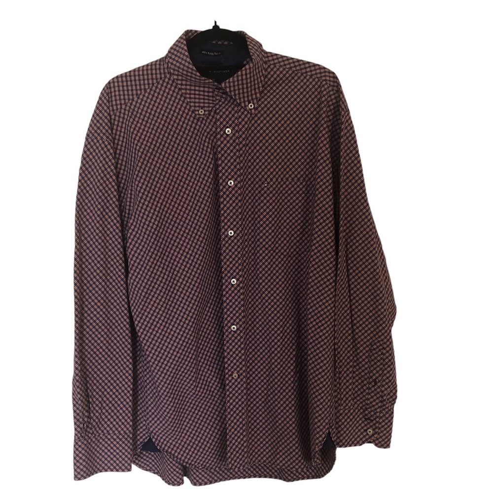 TOMMY HILFIGER RED WHITE BLUE PLAID LONG SLEEVE BUTTON DOWN SHIRT